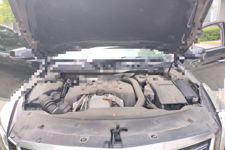 Used Cadillac XTS 2018 28T Elite Edition Engine Bay