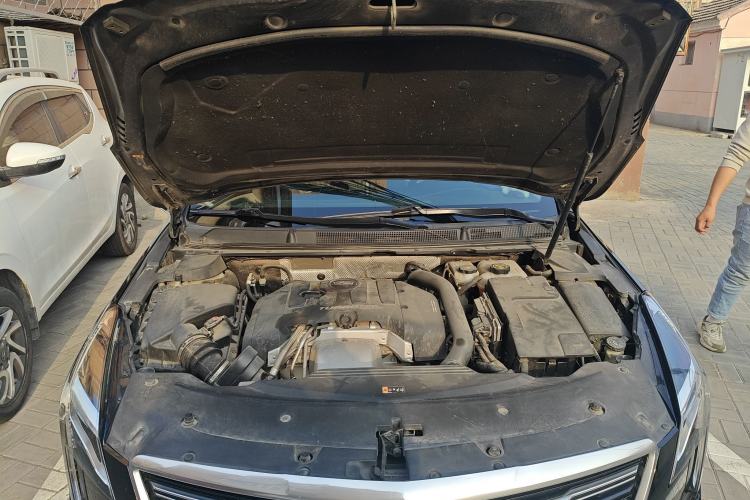 Used Cadillac XTS 2018 28T Elite Edition Engine Bay