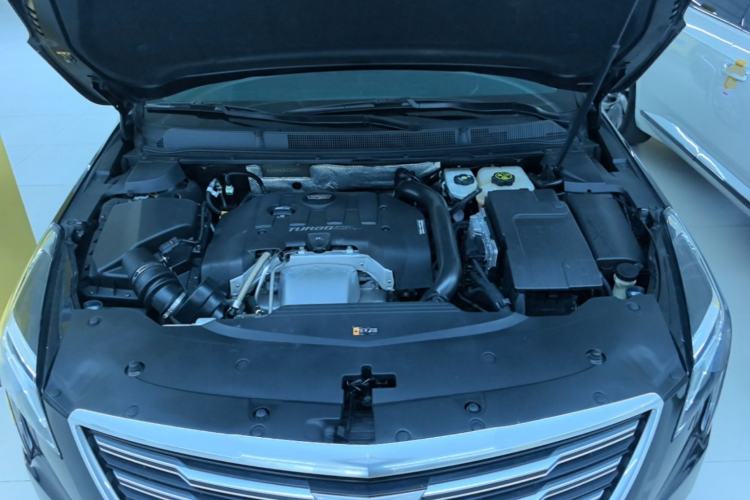 Used Cadillac XTS 2018 28T Tech Edition Engine Bay