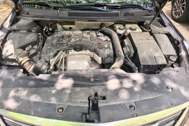 Used Cadillac XTS 2018 28T Tech Edition Engine Bay