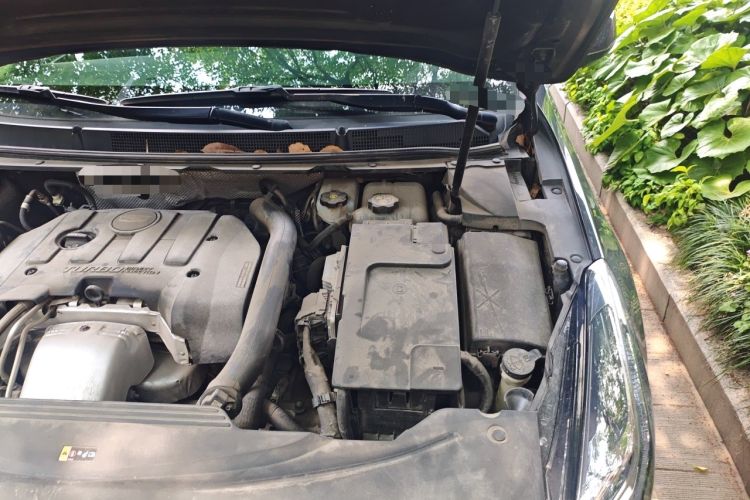 Used Cadillac XTS 2018 28T Elite Edition Engine Bay Left