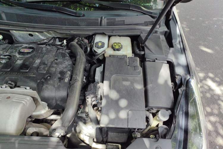 Used Cadillac XTS 2018 28T Tech Edition Engine Bay Left