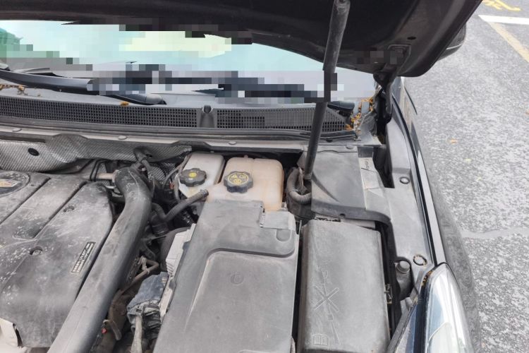 Used Cadillac XTS 2018 28T Tech Edition Engine Bay Left