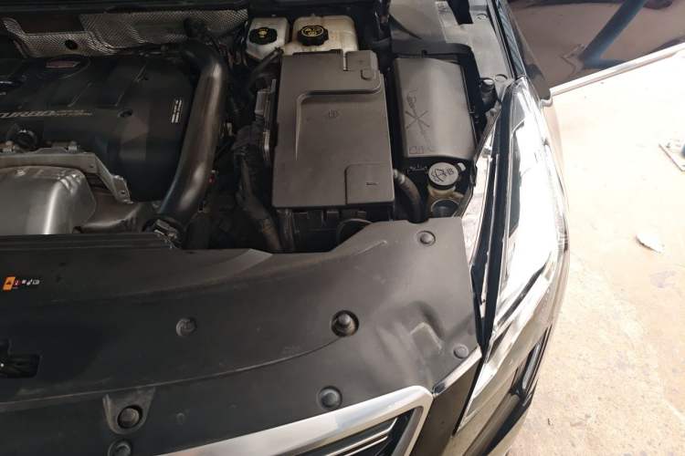 Used Cadillac XTS 2018 28T Tech Edition Engine Bay Left