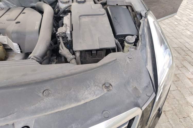 Used Cadillac XTS 2018 28T Elite Edition Engine Bay Left