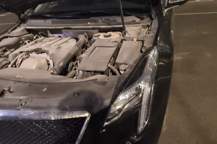 Used Cadillac XTS 2018 28T Tech Edition Engine Bay Left