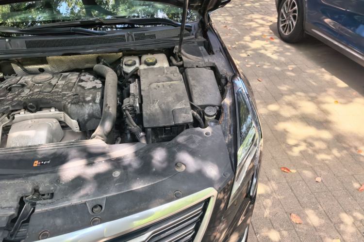 Used Cadillac XTS 2018 28T Tech Edition Engine Bay Left