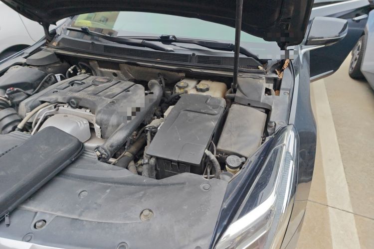 Used Cadillac XTS 2018 28T Elite Edition Engine Bay Left
