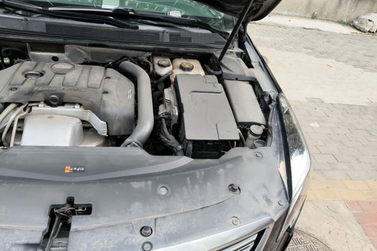 Used Cadillac XTS 2018 28T Tech Edition Engine Bay Left