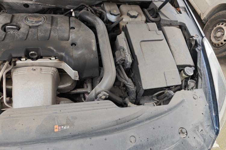 Used Cadillac XTS 2018 28T Elite Edition Engine Bay Left