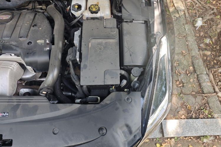 Used Cadillac XTS 2018 28T Elite Edition Engine Bay Left