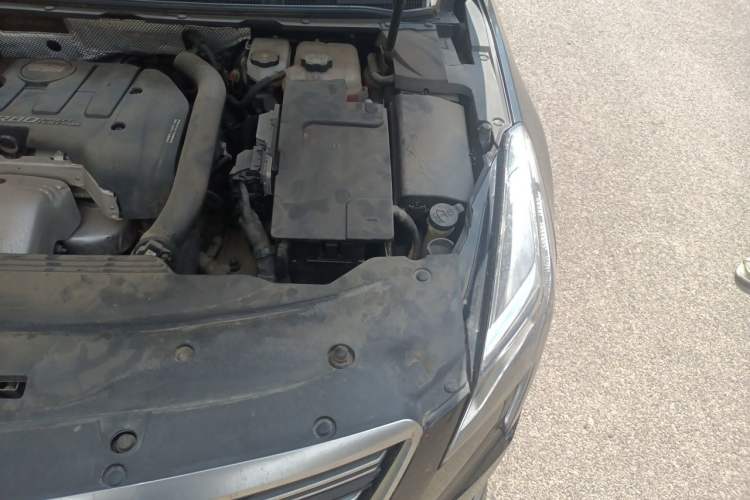 Used Cadillac XTS 2018 28T Tech Edition Engine Bay Left
