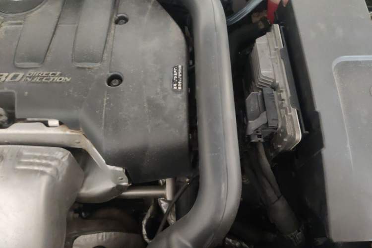 Used Cadillac XTS 2018 28T Luxury Edition Engine Bay Left