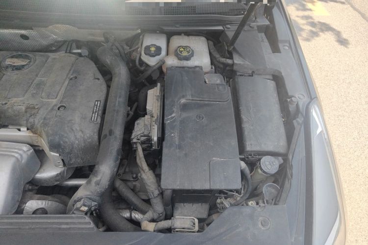Used Cadillac XTS 2018 28T Tech Edition Engine Bay Left