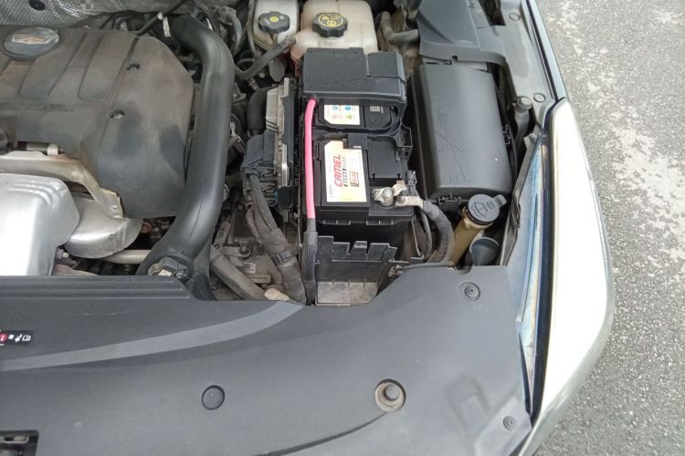 Used Cadillac XTS 2018 28T Tech Edition Engine Bay Left