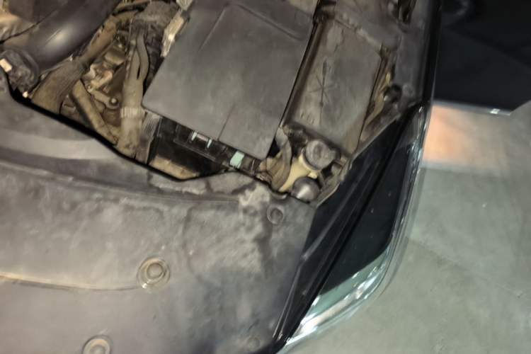 Used Cadillac XTS 2018 28T Tech Edition Engine Bay Left