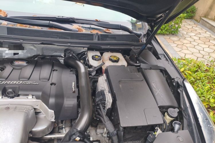 Used Cadillac XTS 2018 28T Elite Edition Engine Bay Left