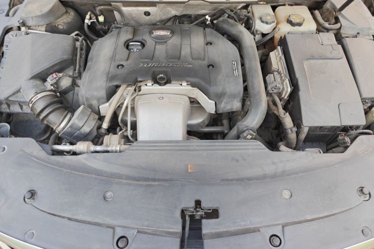 Used Cadillac XTS 2018 28T Elite Edition Engine Bay
