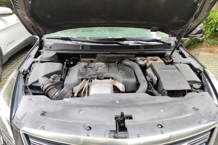 Used Cadillac XTS 2018 28T Elite Edition Engine Bay