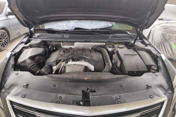 Used Cadillac XTS 2018 28T Elite Edition Engine Bay