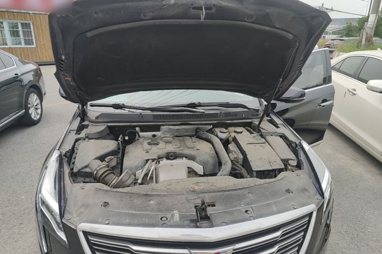 Used Cadillac XTS 2018 28T Elite Edition Engine Bay