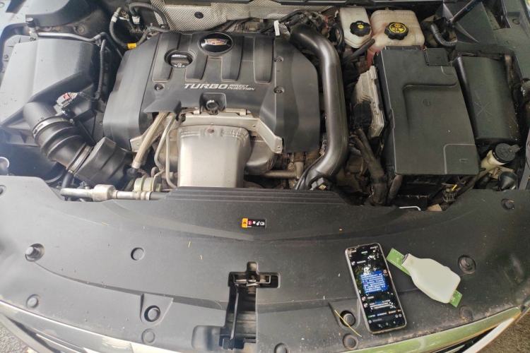 Used Cadillac XTS 2018 28T Elite Edition Engine Bay