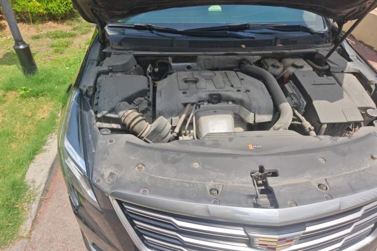 Used Cadillac XTS 2018 28T Elite Edition Engine Bay Right
