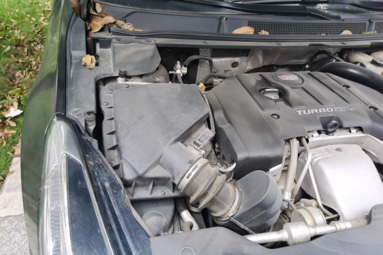 Used Cadillac XTS 2018 28T Tech Edition Engine Bay Right