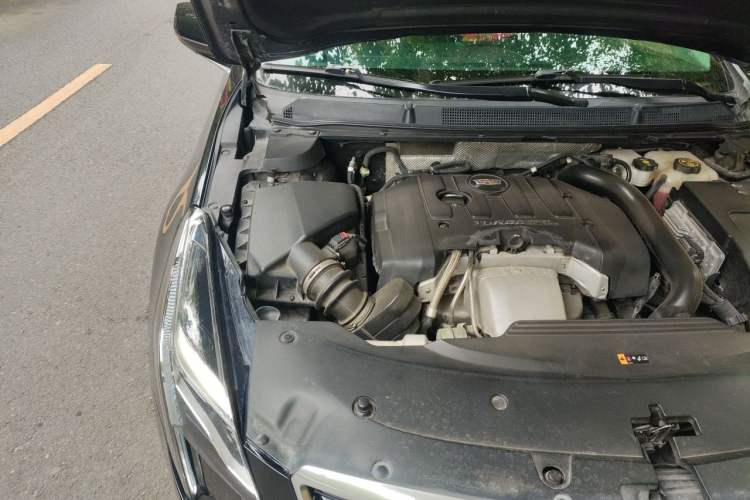 Used Cadillac XTS 2018 28T Tech Edition Engine Bay Right