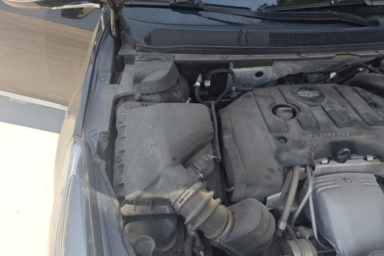 Used Cadillac XTS 2018 28T Elite Edition Engine Bay Right