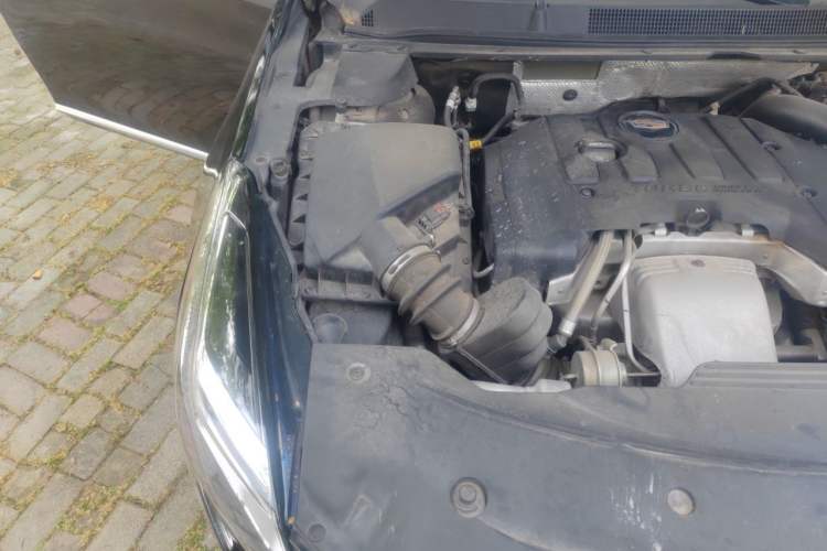 Used Cadillac XTS 2018 28T Tech Edition Engine Bay Right