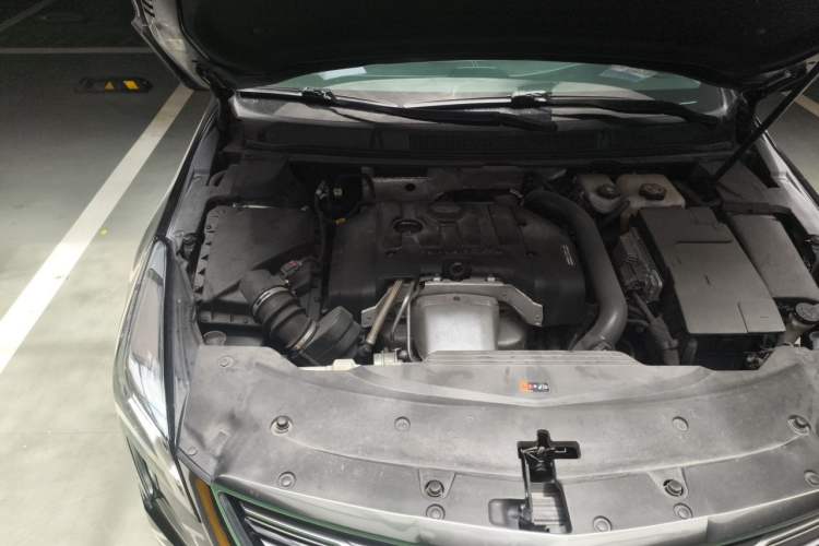 Used Cadillac XTS 2018 28T Tech Edition Engine Bay Right