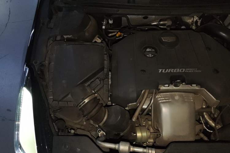Used Cadillac XTS 2018 28T Tech Edition Engine Bay Right