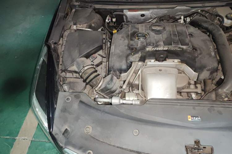 Used Cadillac XTS 2018 28T Elite Edition Engine Bay Right