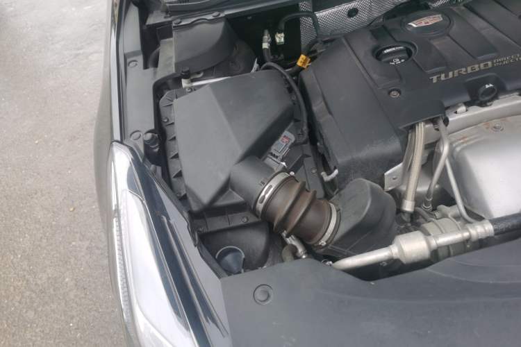 Used Cadillac XTS 2018 28T Tech Edition Engine Bay Right
