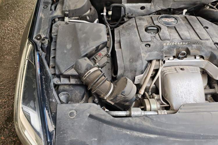 Used Cadillac XTS 2018 28T Tech Edition Engine Bay Right