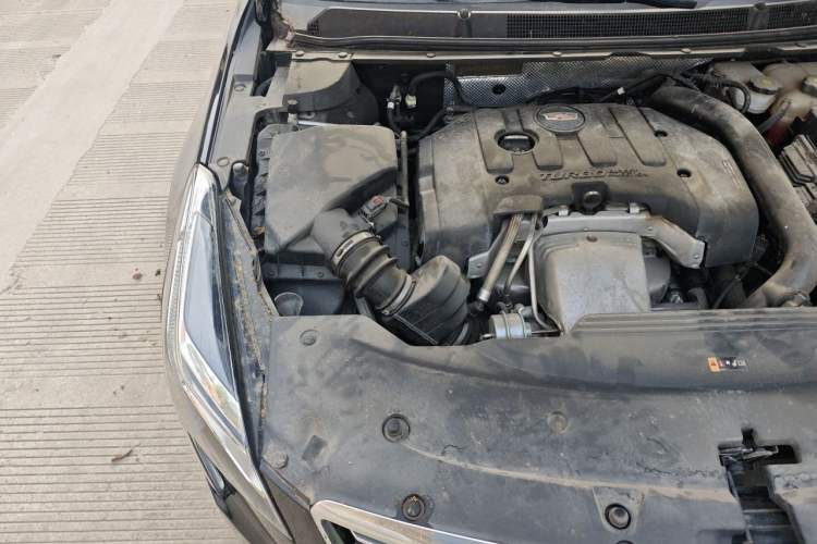 Used Cadillac XTS 2018 28T Tech Edition Engine Bay Right