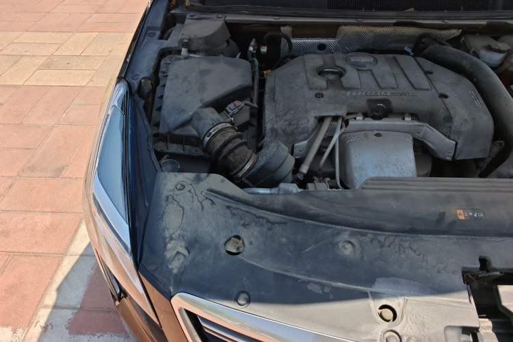 Used Cadillac XTS 2018 28T Elite Edition Engine Bay Right
