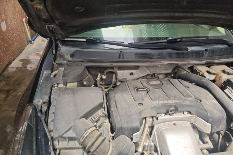 Used Cadillac XTS 2018 28T Tech Edition Engine Bay Right