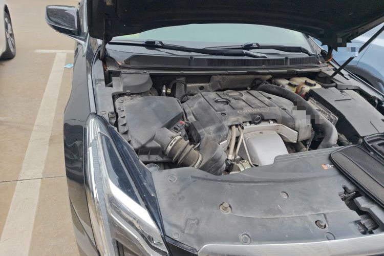 Used Cadillac XTS 2018 28T Elite Edition Engine Bay Right