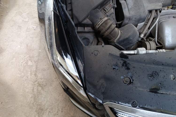 Used Cadillac XTS 2018 28T Tech Edition Engine Bay Right