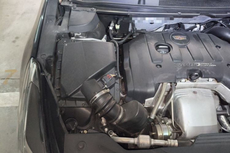 Used Cadillac XTS 2018 28T Elite Edition Engine Bay Right