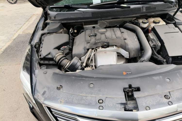Used Cadillac XTS 2018 28T Tech Edition Engine Bay Right