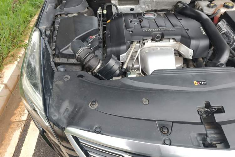 Used Cadillac XTS 2018 28T Tech Edition Engine Bay Right