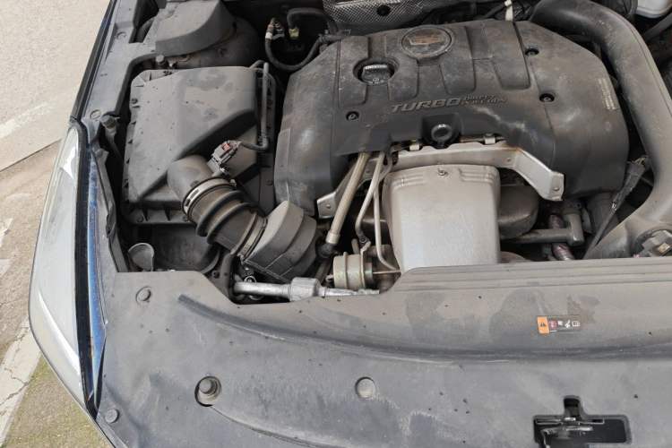 Used Cadillac XTS 2018 28T Elite Edition Engine Bay Right