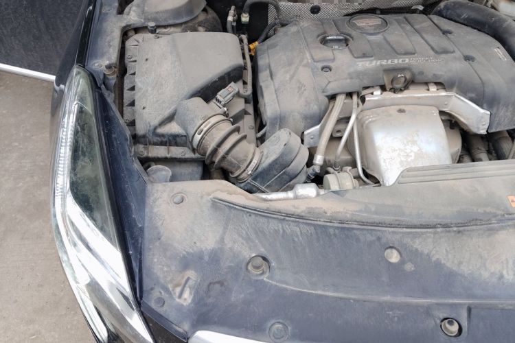 Used Cadillac XTS 2018 28T Tech Edition Engine Bay Right
