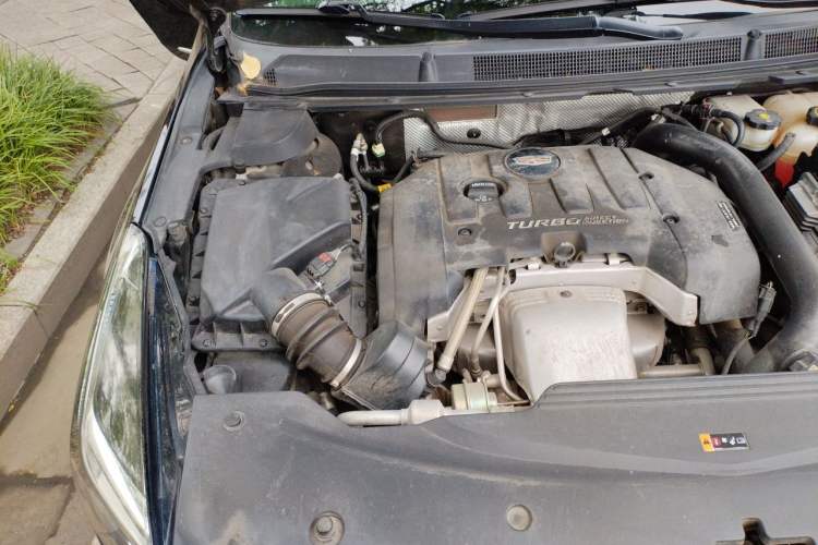 Used Cadillac XTS 2018 28T Tech Edition Engine Bay Right