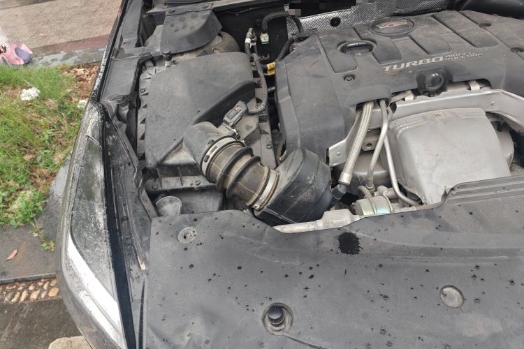 Used Cadillac XTS 2018 28T Tech Edition Engine Bay Right