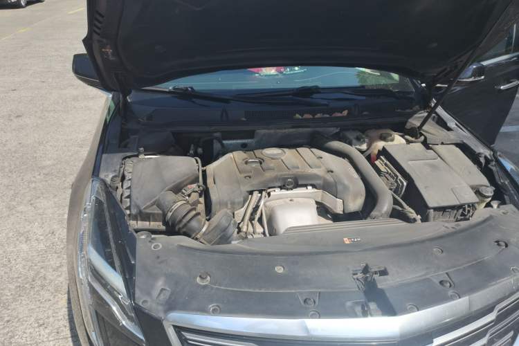 Used Cadillac XTS 2018 28T Elite Edition Engine Bay Right