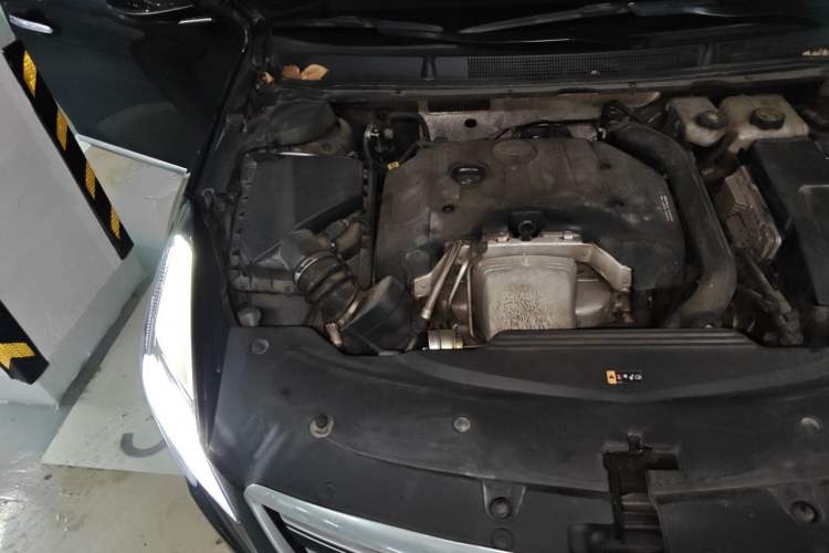 Used Cadillac XTS 2018 28T Elite Edition Engine Bay Right